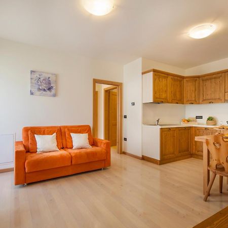 Residenza Casale Aparthotel Ponte Arche Buitenkant foto