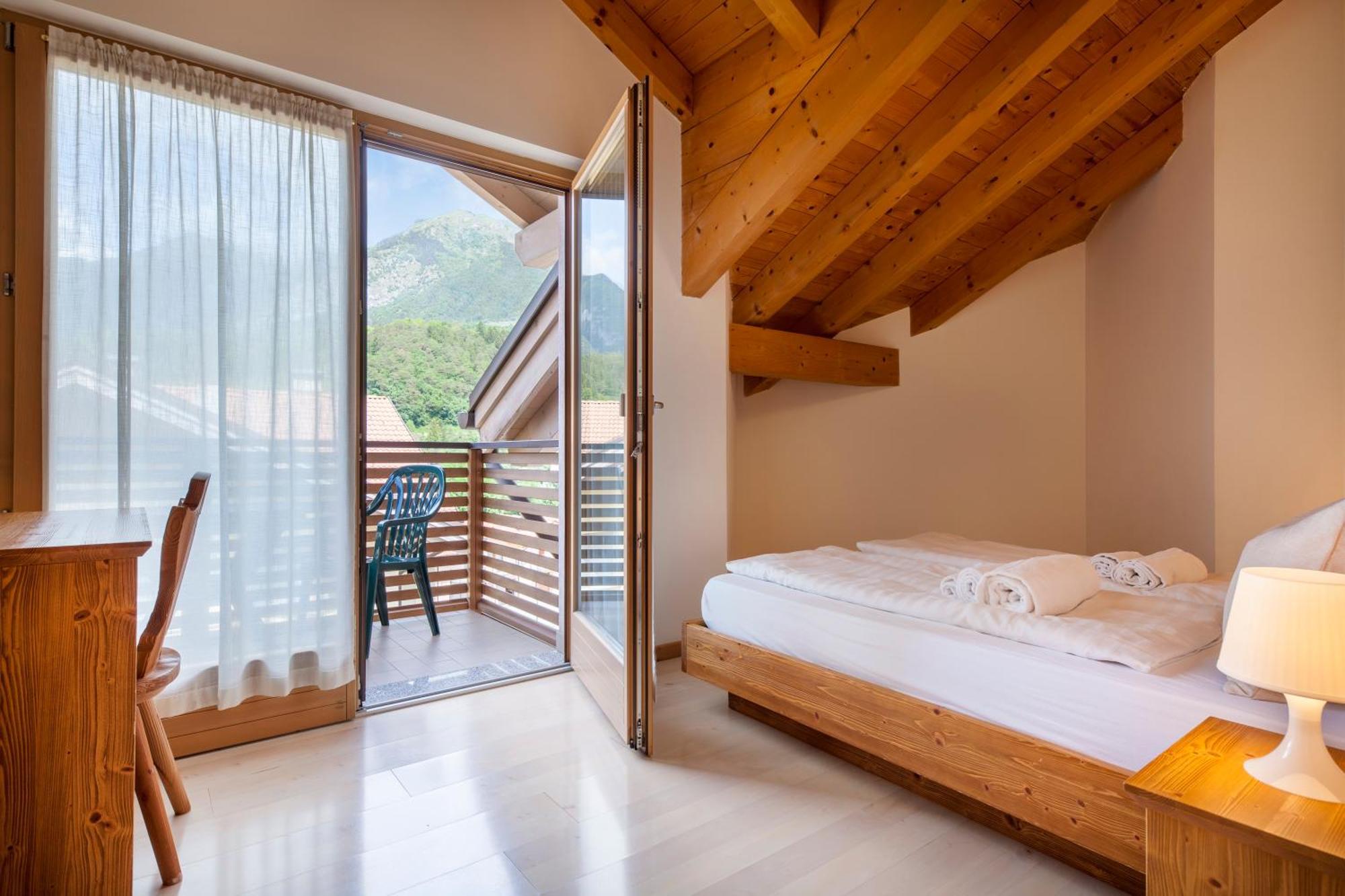 Residenza Casale Aparthotel Ponte Arche Buitenkant foto
